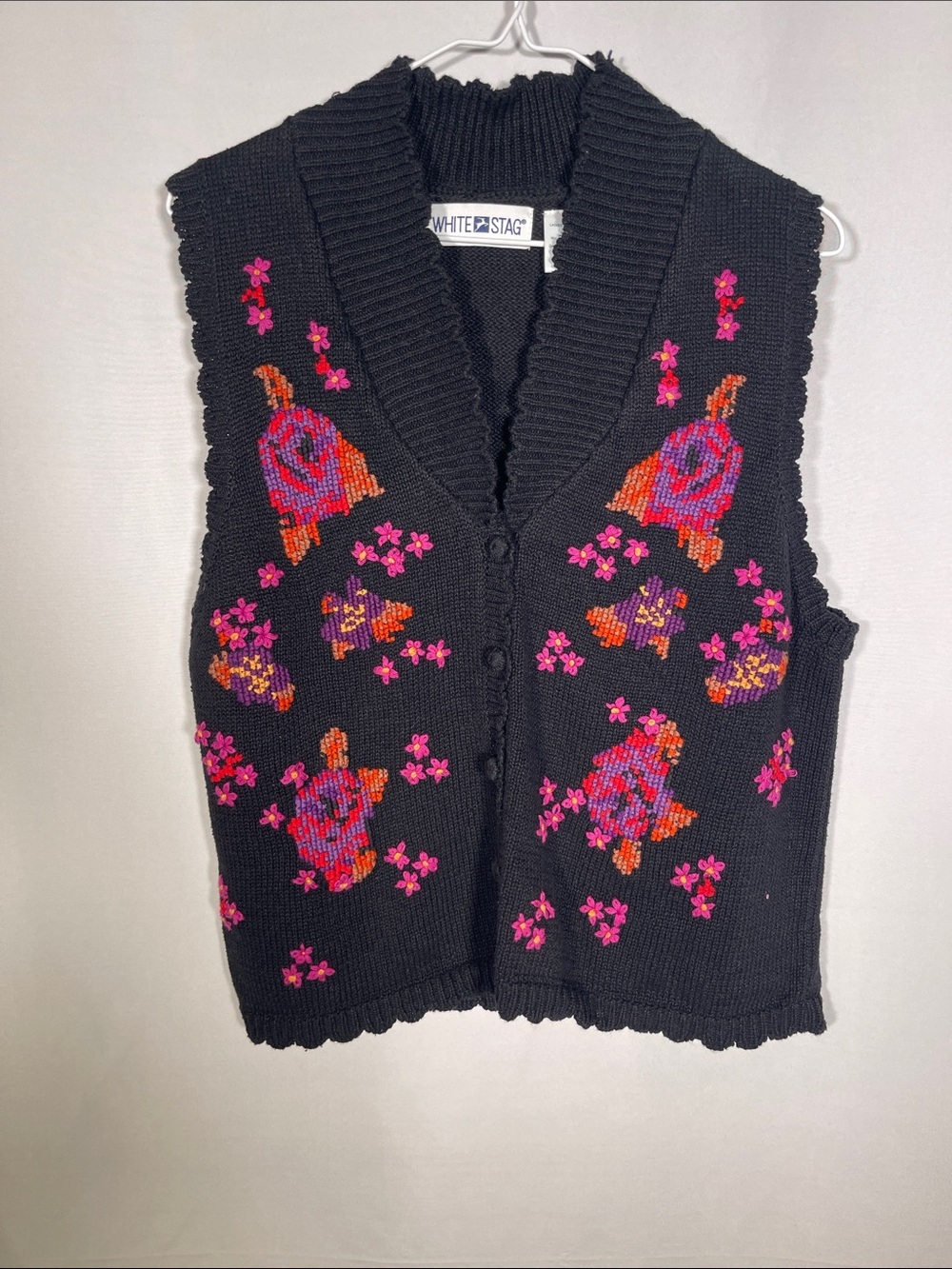 WHITE STAG WOMENS VINTAGE EMBROIDERED VEST BLACK PINK MEDIUM